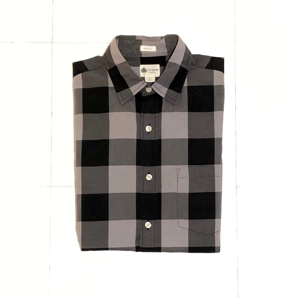 Long-Sleeve Button Down - Picture 8 of 8